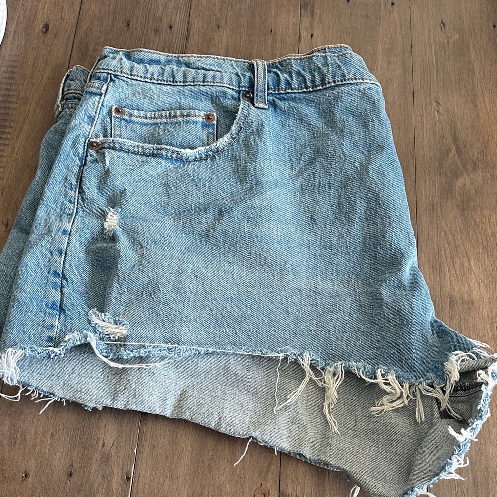 Abercrombie & Fitch High Rise Denim Shorts